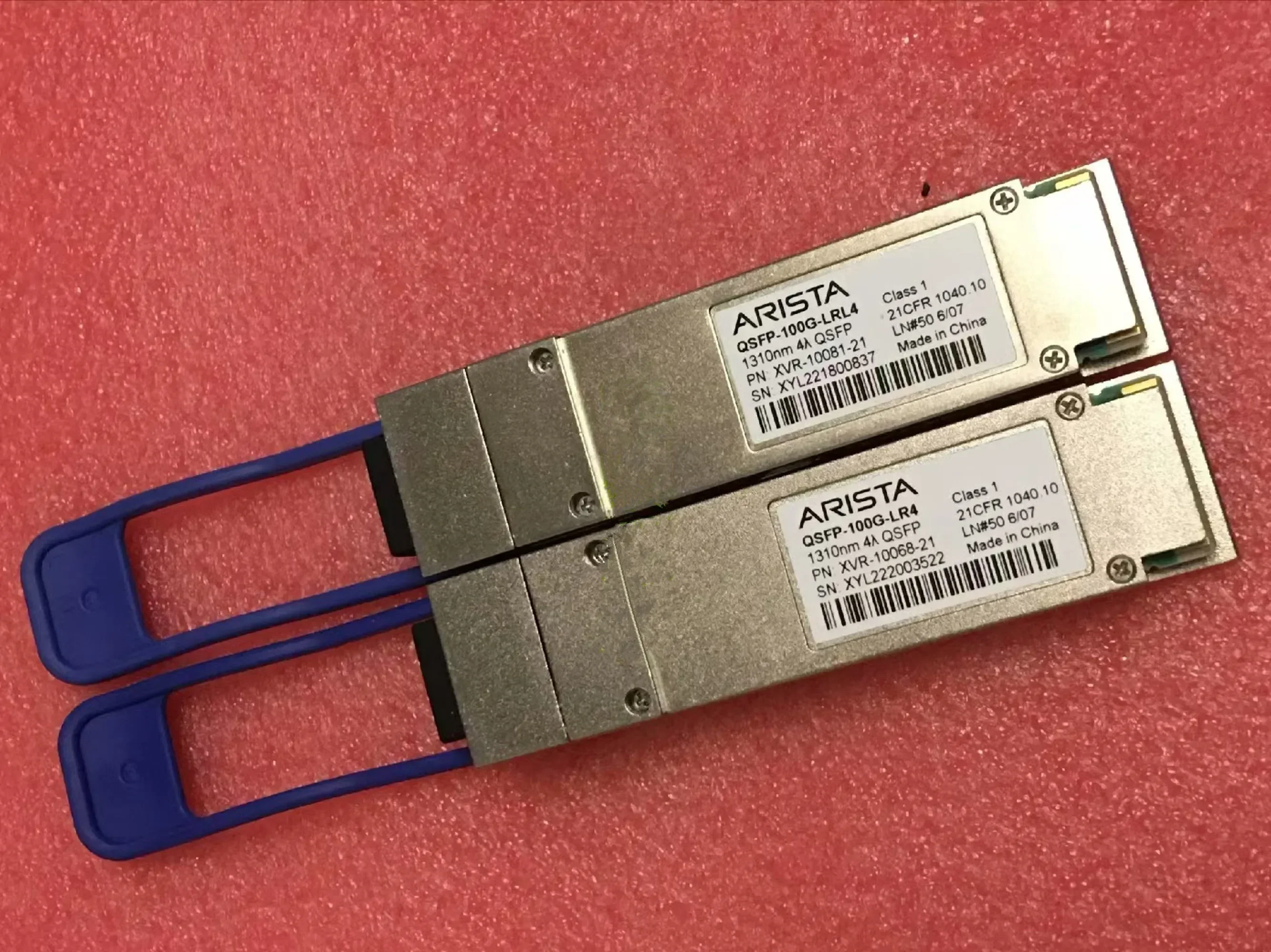 1PCS Arista Qsfp 100G Optical Fiber QSFP-100G-LR4 XVR-10068-21 1310NM 10KM 100GB Fiber Optic Transceiver