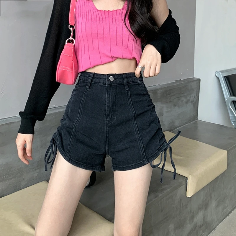 

2024 Summer Instagram Style Design Sense A-line Strap Pleated Wide Leg High Waist Spicy Girl Straight Leg Denim Hot Pants