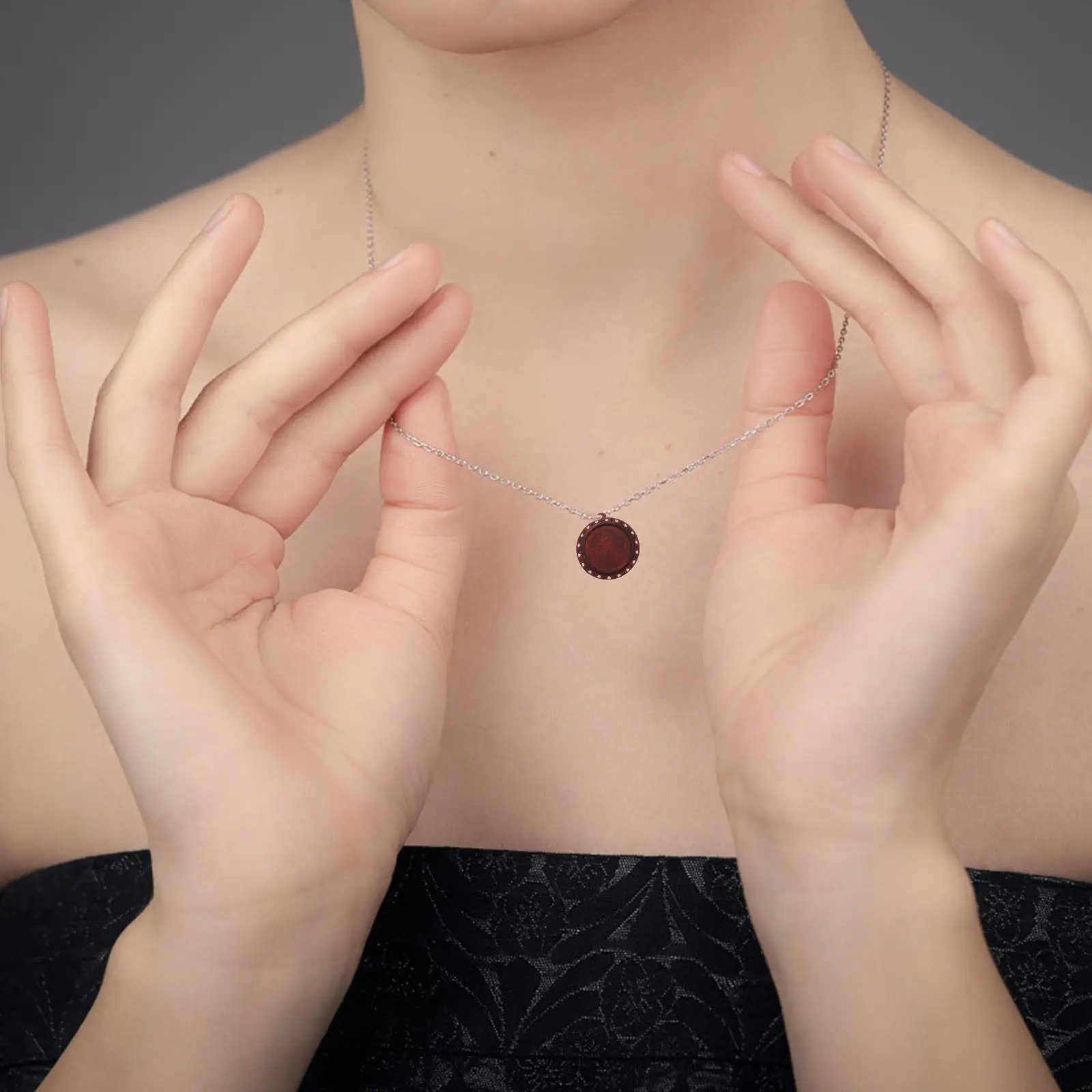 

20 шт. деревянных заготовок для кулонов, круглые винтажные основы для изготовления украшений, натуральное дерево, для поделок, ожерелий, подвесок