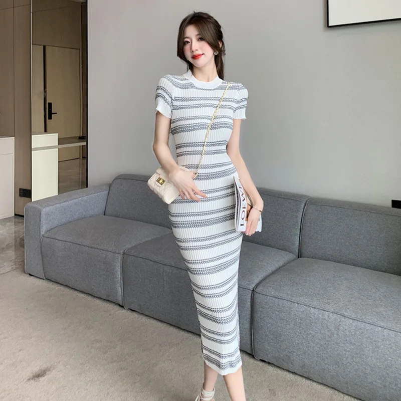 

Элегантное летнее вязаное платье-халат с круглым вырезом, облегающее, в полоску, в европейском и корейском стиле, сексуальное, длинное, из полиэфирного волокна