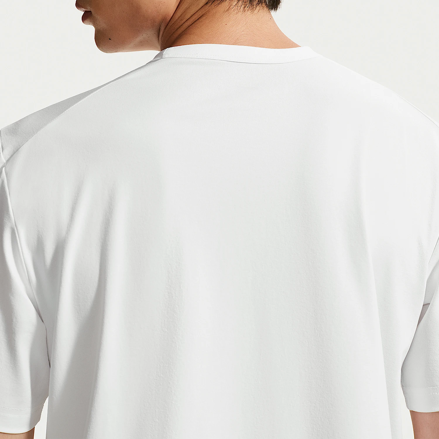 Nike genuine men's minimalist logo soft and cool sports short sleeved T-shirt IV4813-100