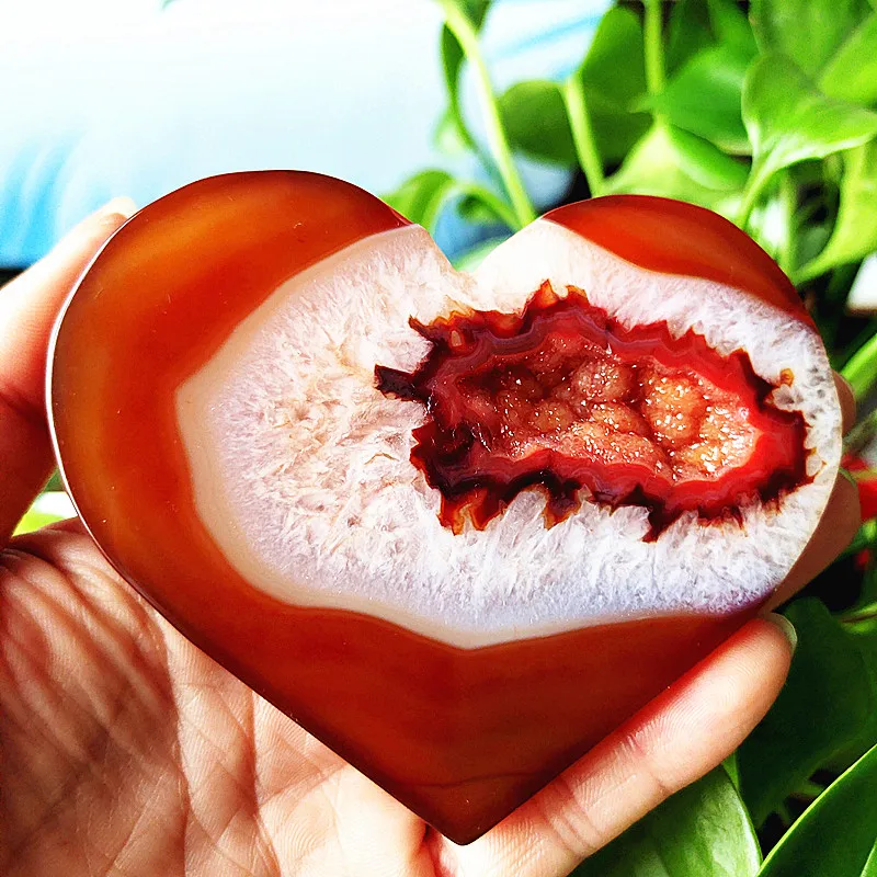 

Natural Red Agate Slice Stone Geode Crystal Chips Love Heart Room Decor Home And Desk Gemstone Carnelian Ornaments Reiki Healing