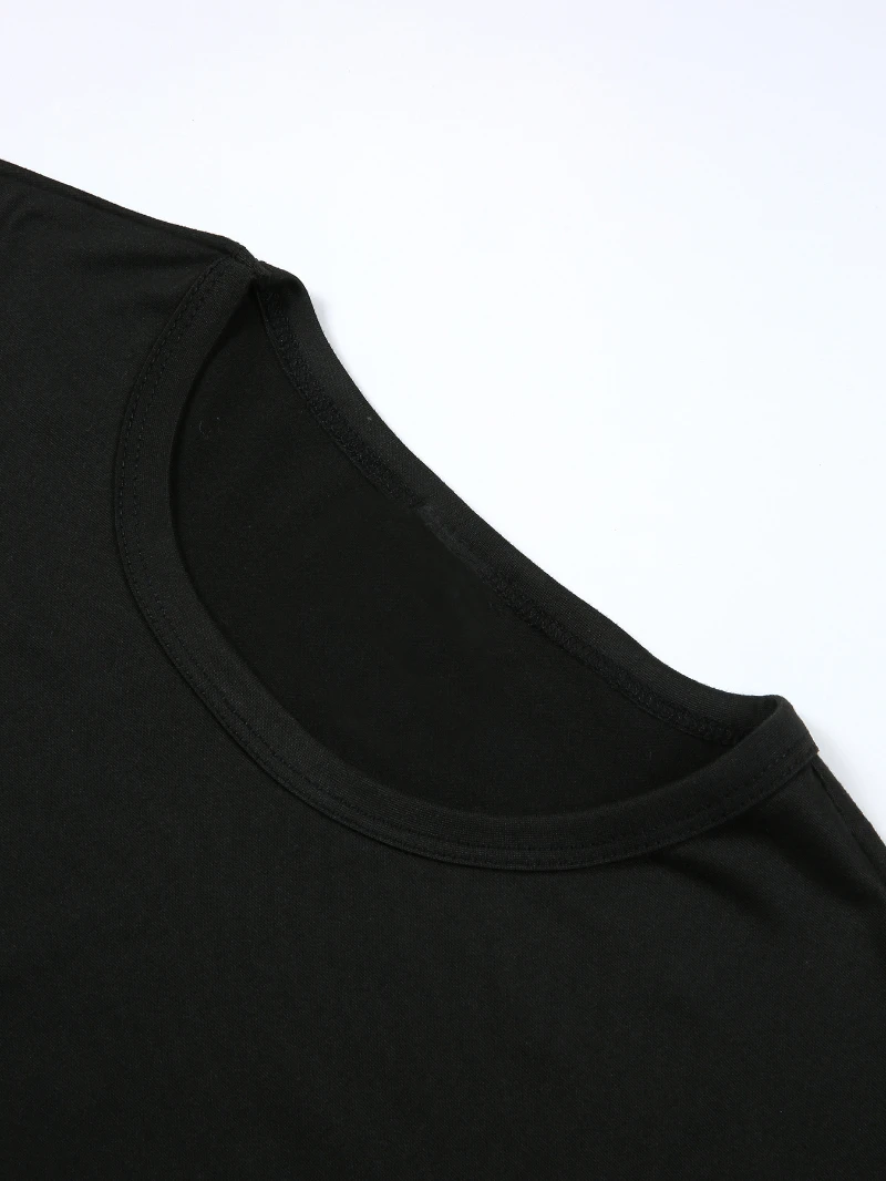 T-shirt da donna Disney con motivo Stitch - Design Stitch Castle, realizzata in tessuto di cotone morbido e traspirante per abbigliamento estivo casual