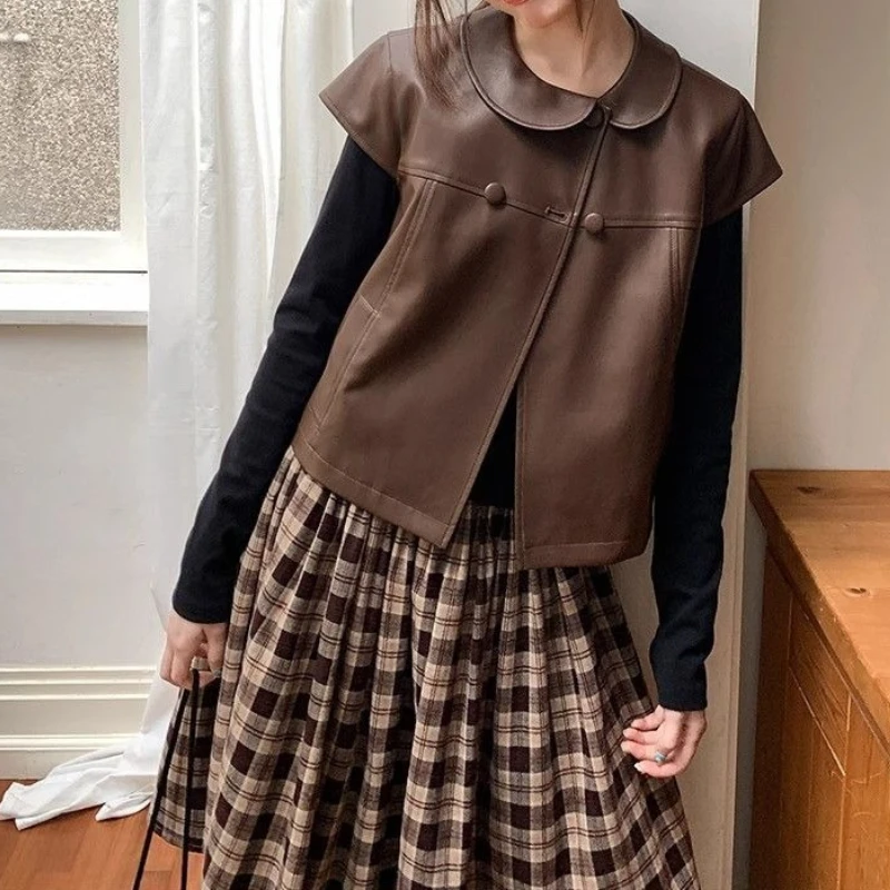 

Retro Doll Collar PU Leather Vest Jacket for Women Autumn 2025 New Style Temperament Versatile Short Top