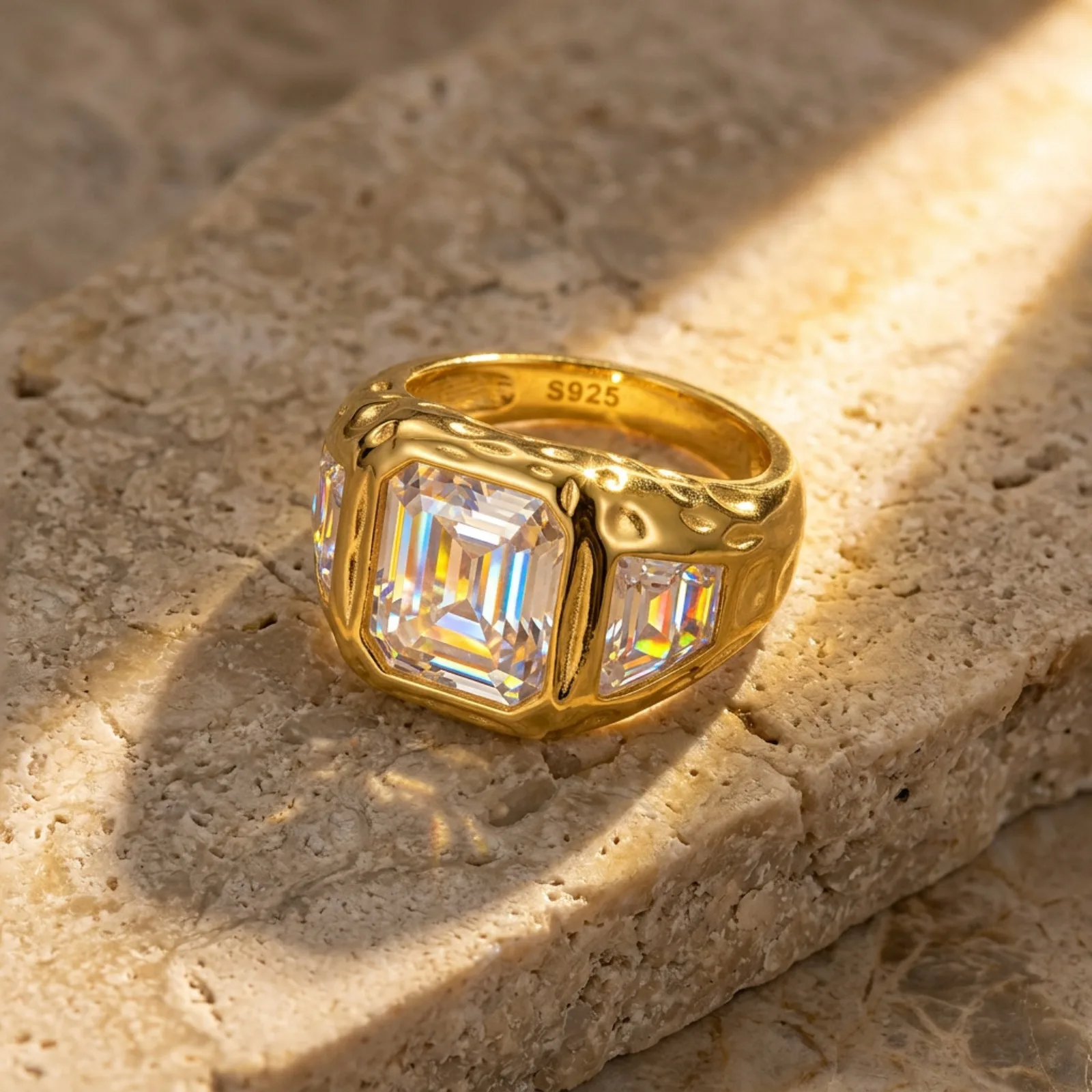 MUSHAN Luxury 925 Sterling Silver Jewelry Factory Plated 18k Gold Light Luxury Moissanite Niche Wide Face Zircon Men's Ring