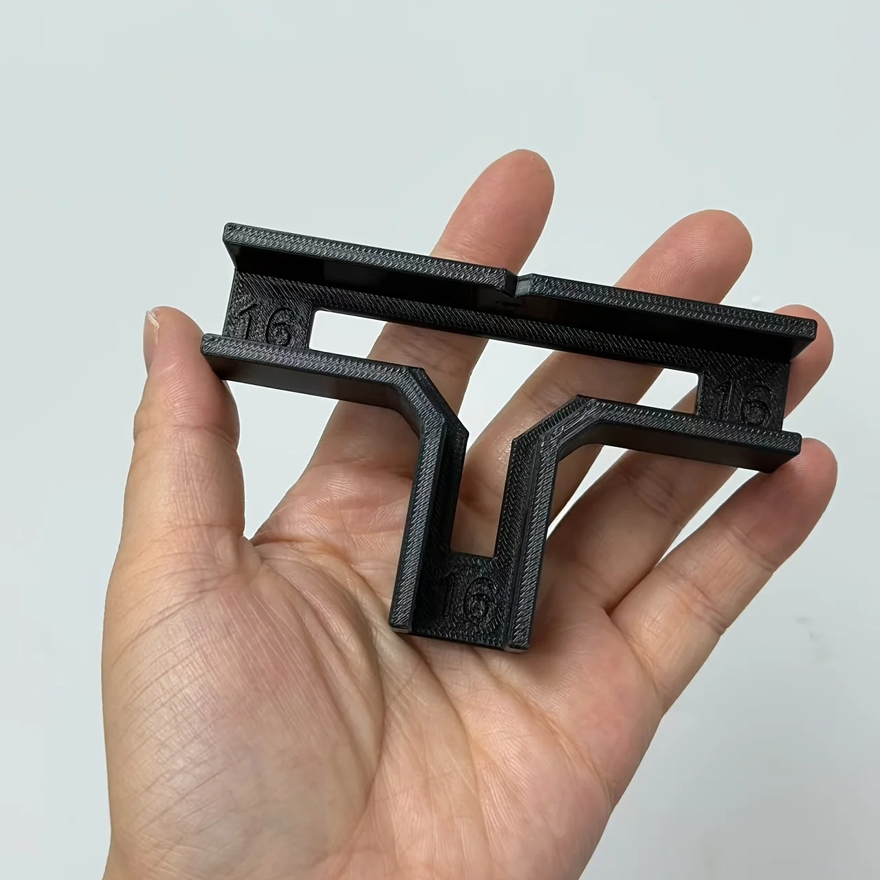 T-förmig verdickt 90 ° Winkelklammern, Holzmöbel-Befestigungselemente, Einfache Montage, Anti-Lose-Funktion für Schränke, Regale & DIY – Detail 5