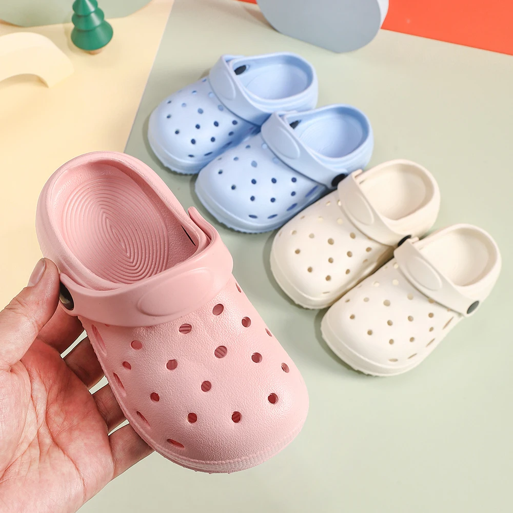 Fashion Girl Boy Summer Slippers EVA Beach Sandals Garden Shoes Soft Kids Outdoor Slippers Flip Shoes