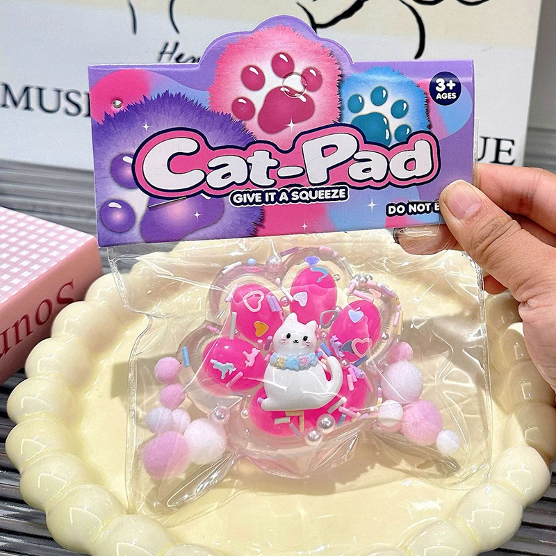 재미있는 선물 짜기 장난감 짜기 고양이 발 장난감, 끈끈한 앞발, 감압 핀칭 고양이 발, 부드러운 완화 휴식 장난감