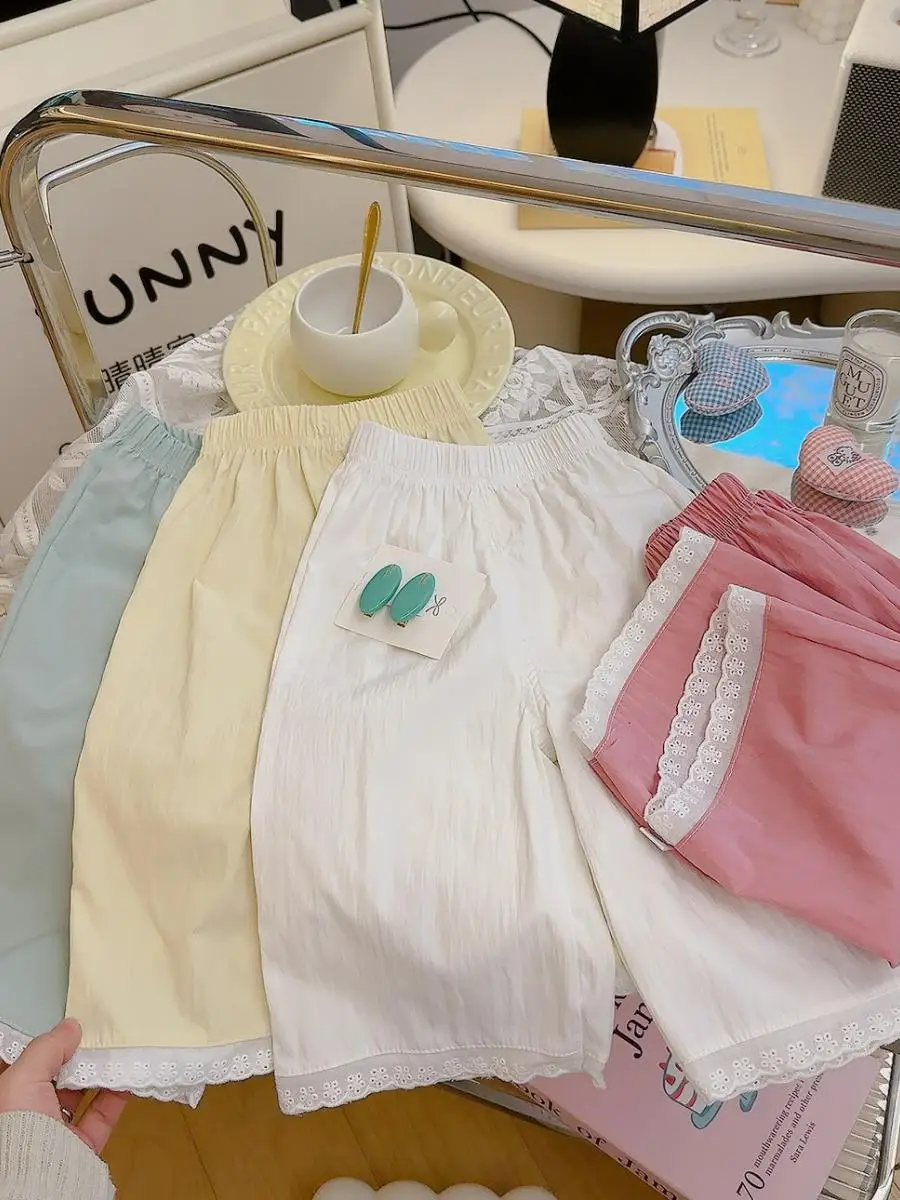 

Летние женские брюки 2025: Новинка, тонкие, повседневные, широкие, прямого кроя, свободные, модные, в стиле «лесной», легкие.