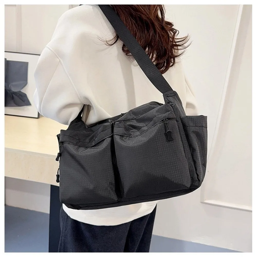 Nylon Material Messenger Bags Large Capacity Multi-pocket Design Nylon Handbags Shoulder Strap Lightweight Single Shoulder Bag