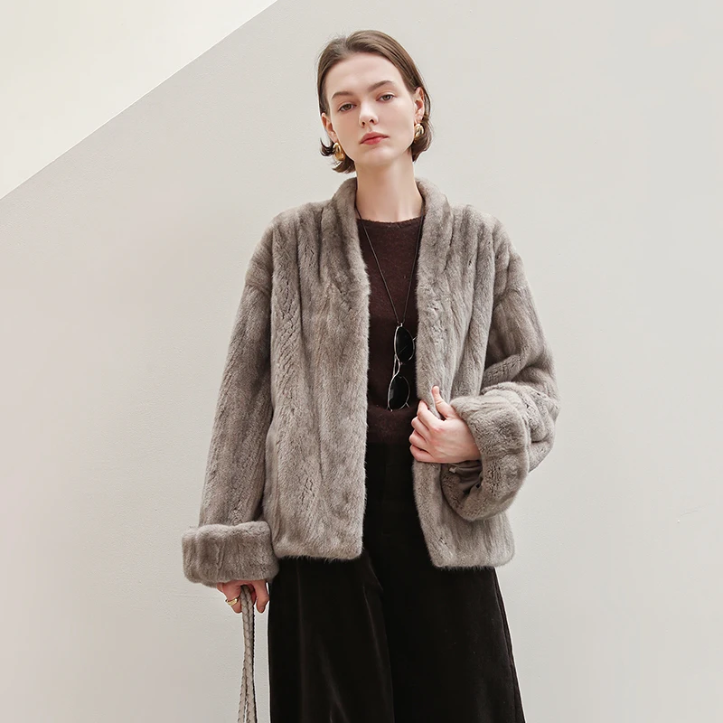 Ftangaiur 冬物輸入ベルベットミンクファーコート Vネック折り返し袖ミンクコート レディース新作ショート丈天然本物ミンクファーコート