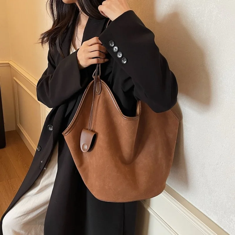 

Элегантные женские сумки из кожи премиум-класса с модным повседневным шикарным стилем Парижа ​