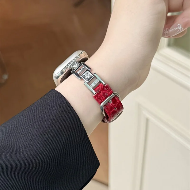 

Four star metal slim compatible iWatch strap 38mm 40mm 41mm 42mm 44mm 45mm 49mm fashionable strap