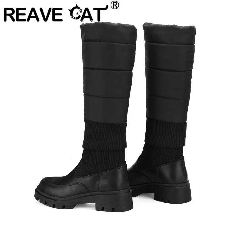 

REAVE CAT Женская обувь 2026 Зимние зимние сапоги с круглым носком на толстом каблуке 5 см Слипоны на открытом воздухе Теплые плюшевые сапоги до колена Осенние ботинки Bota