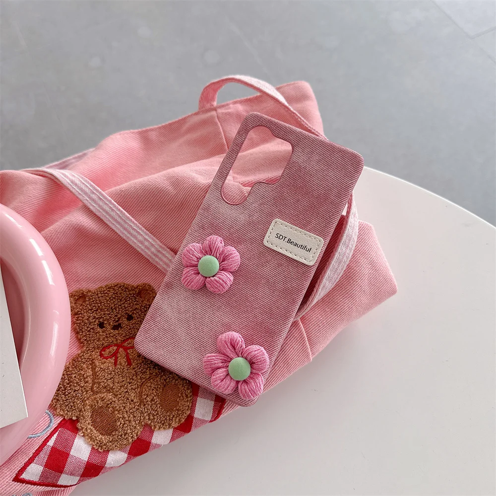 

S26 Ultra Trendy Cute 3D Plush Flower Phone Case for SamSung Galaxy S25 S24 S23 Girly Vintage Jeans Washed Denim Fabric Cover