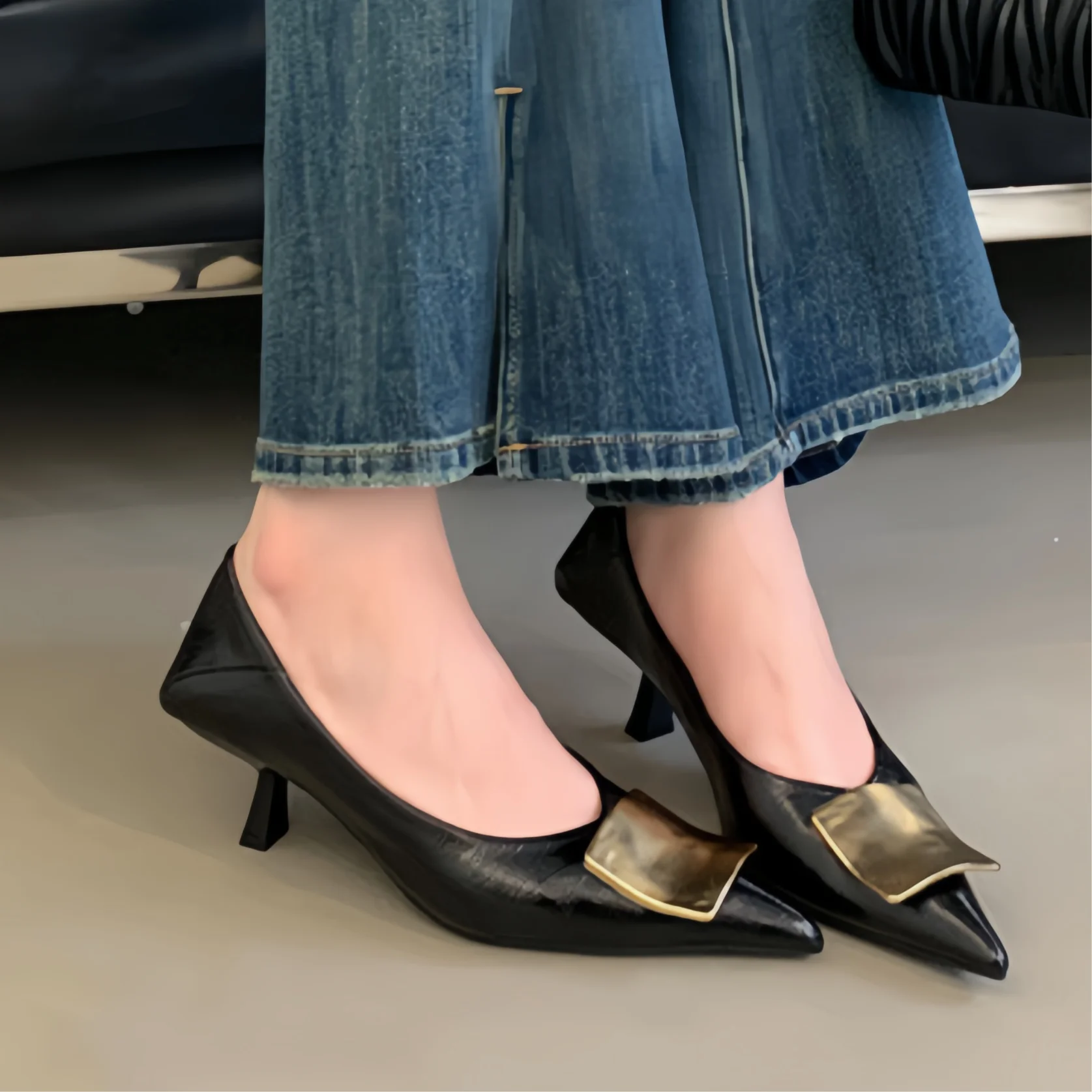 Metal Buckle Decorative High Heels French Retro Single Shoes Advanced Banquet Style Women's Shoes Exquisite Elegant Single Shoes