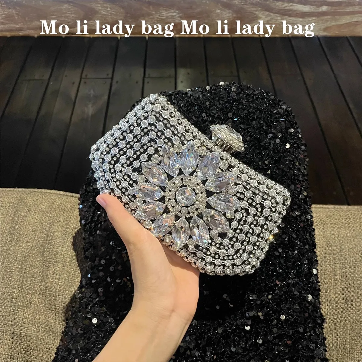 Wedding Party Bling Shiny Clutch Purse Women Banquet Bag Luxury Handbag Crystal Rhinestones Diamond Evening Bag Crossbody Bag
