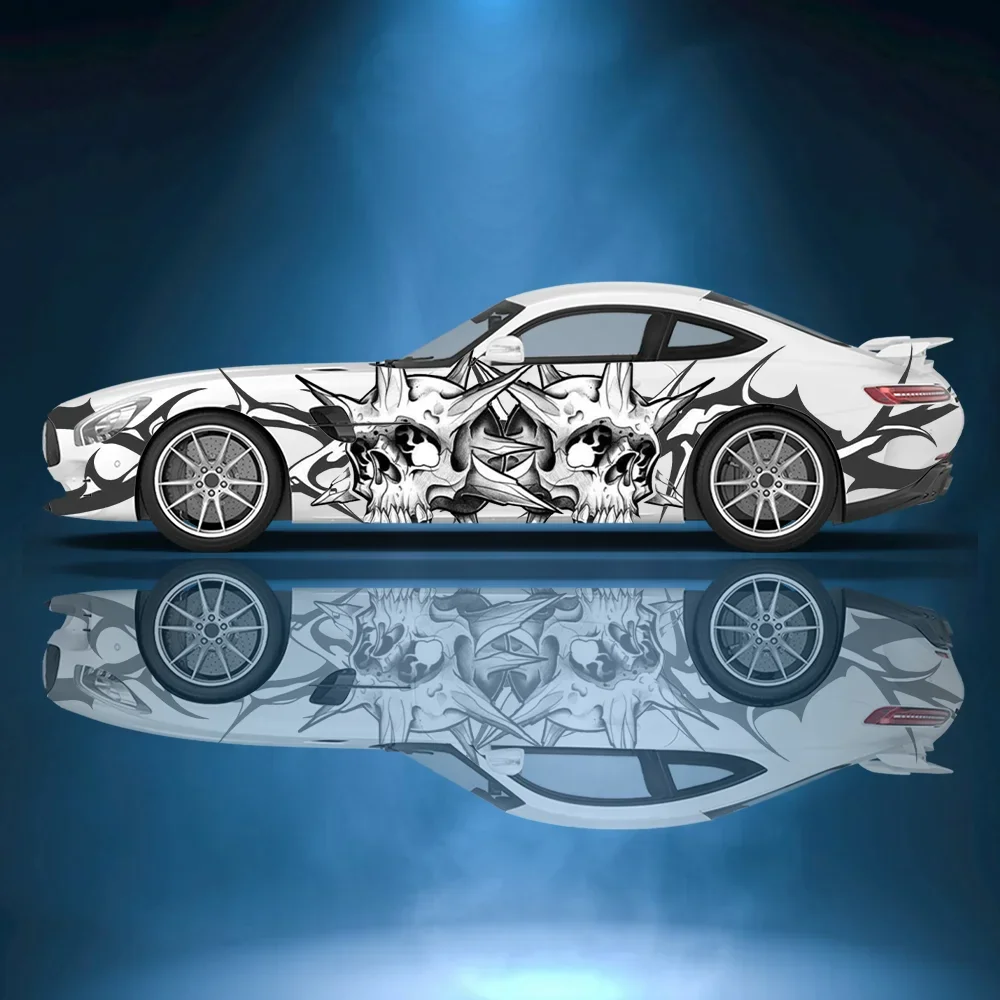 

Thorny Spikes Surround Skull Car Vinyl Wraps Decal Self-adhesive PVC Sticker Suitable for Trucks SUV Decor Auto Accessories Gift