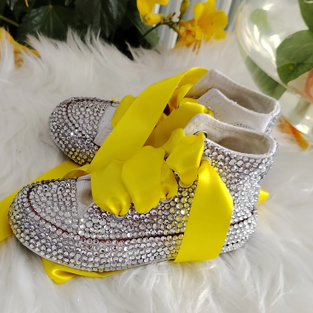 Handmade Rhinestones Bling Girls Womens Kids And Mother Candy Canvas Shoes Pearls Sneakers For Girl Birthday Party Wedding