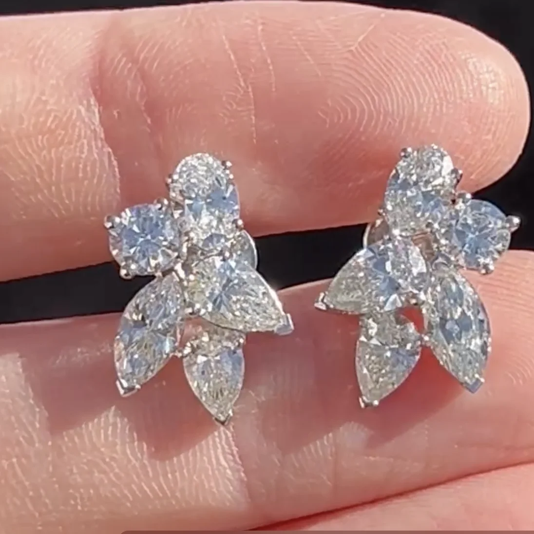 AUAOJEWEL Vvs Anting Kancing Moissanite Total 4 Karat 925 Perak 9K 14K 18K Emas Padat Perhiasan Mode untuk Hadiah Pernikahan Bersinar