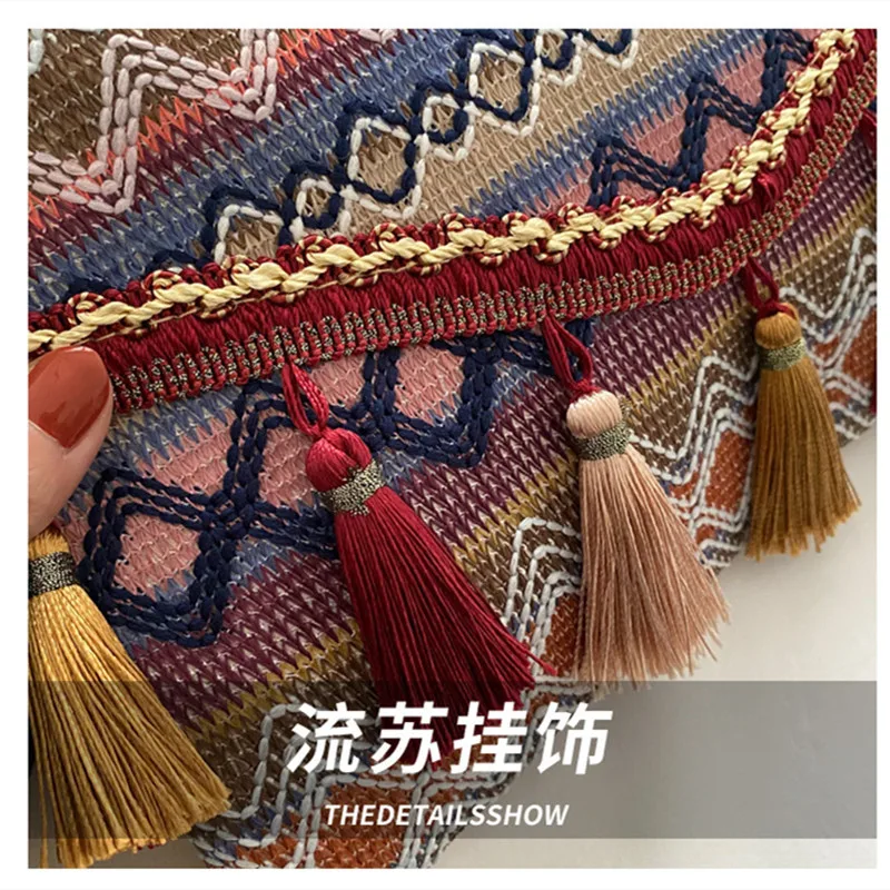 Ethnic Style Shoulder bag Western Style bag Spring and Summer New women\'s Fashionable Travel Decoration Tassel Crossbody bag