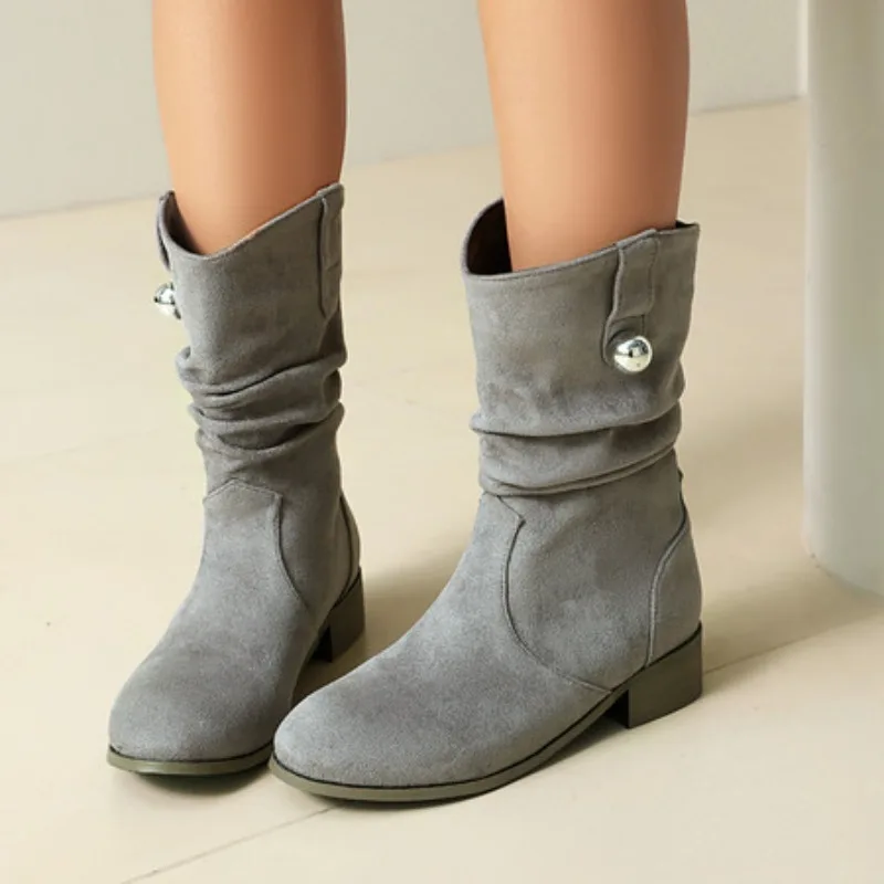 أحذية نسائية موضة رأس مستدير 2025 جديد الخريف والشتاء ريترو كعب منخفض منتصف الساق أحذية نسائية كاجوال