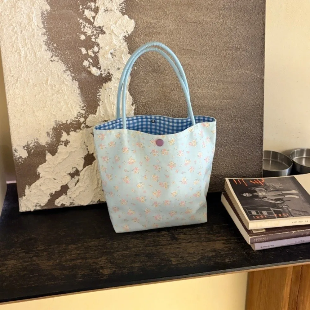 Two-Sided Bucket Tote Bag Nylon Material Printed Storage Handbag Reversible Design Large Capacity Top Handle Bag For Outdoor Use