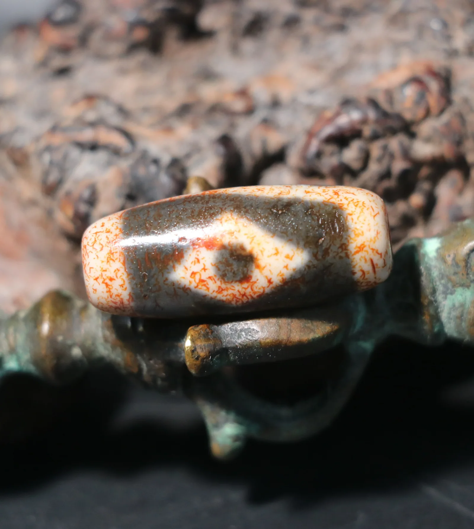 No.210126N14 Magic Power Tibetan Old Agate Oily Patina Fold Line 2 Kingkong Eyed dZi Bead Fit For Making Bracelet Good Saurces