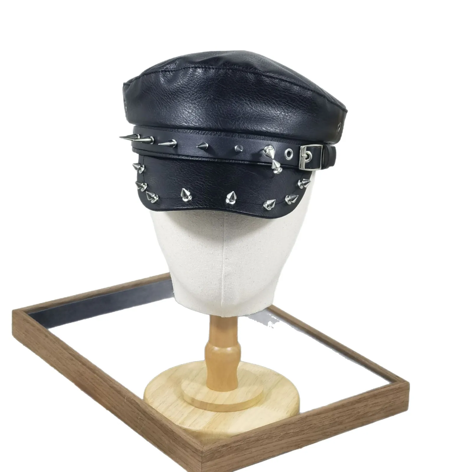 2026 Women Black Navy Hat With Chain Anchor Decor, Vintage Flat‑Top Curved Brim Duckbill Cap Face‑Slimming Fashion Hat