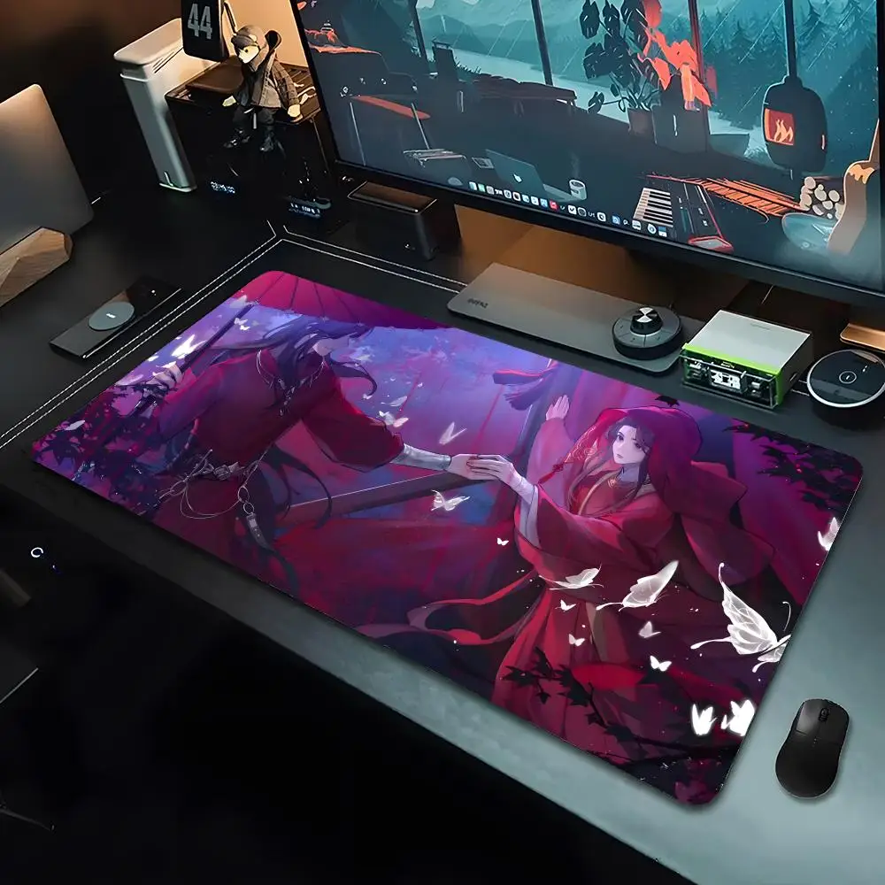 

Stitched Edges Gaming Mouse Pad, Mystical Red Hanfu Couple with Glowing Butterflies Print, Non-slip Desk Mat for PC Gamer