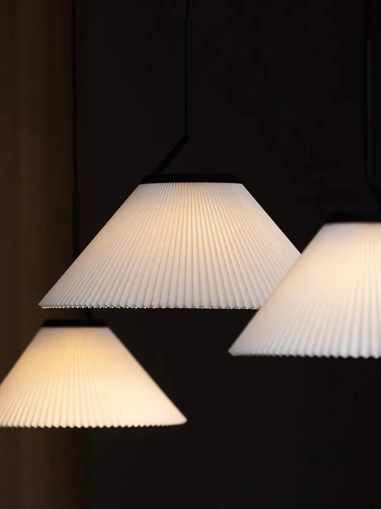 Nordic plisowane kremowe światło wisiorek LED do salonu kuchnia żyrandol do restauracji Loft wisząca lampa lśniąca dekoracja domu