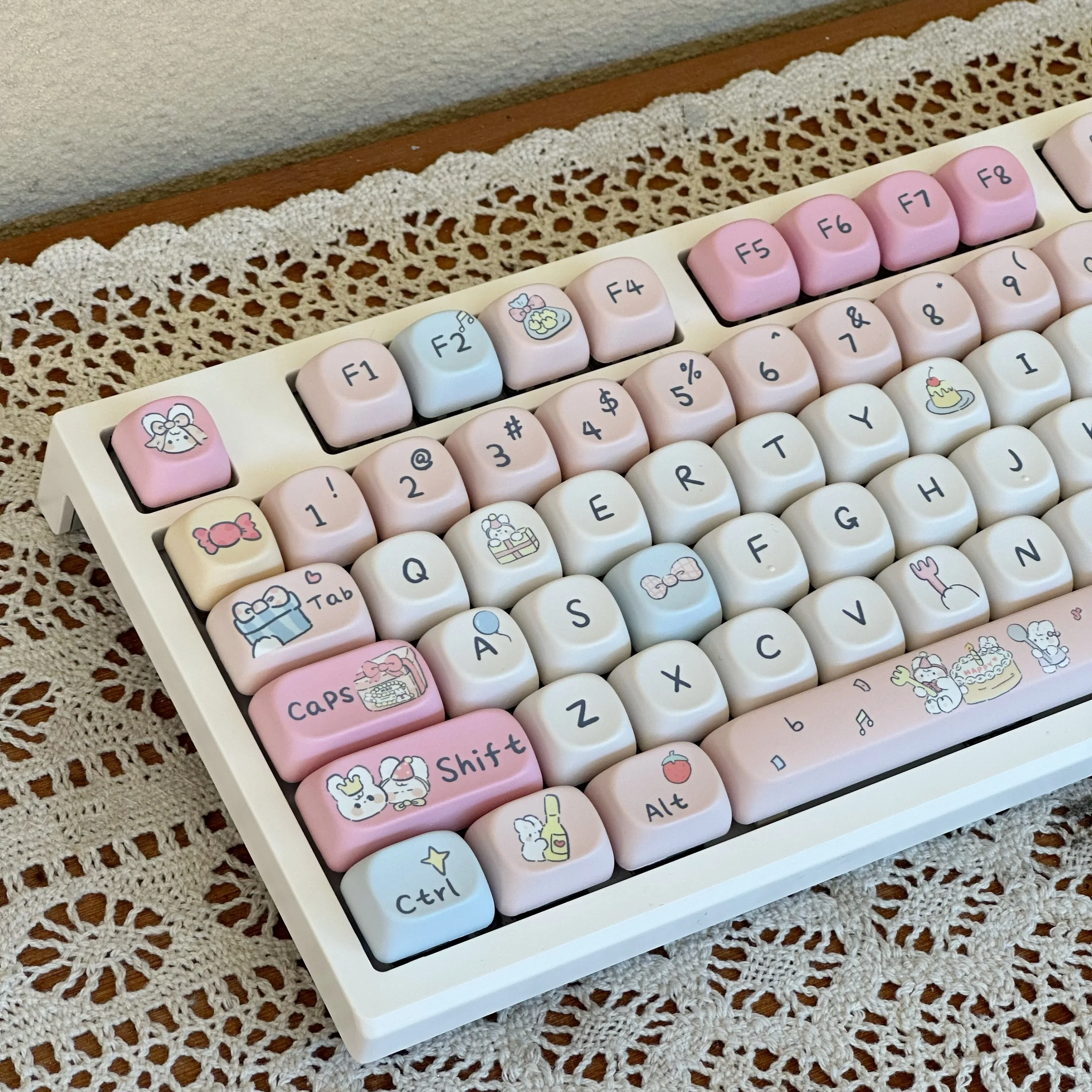 

Candy Party Theme 139 Keys Small Set PBT Material MOA Profile Compatible Mechanical Keyboard Suitable for Girls Gift 키캡