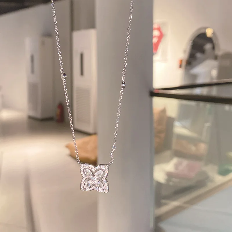 MDLFES مويسان الماس نمط نفس قلادة مطلية بالذهب Micropavéd زركونيا غرامة العمل اليومي قلادة