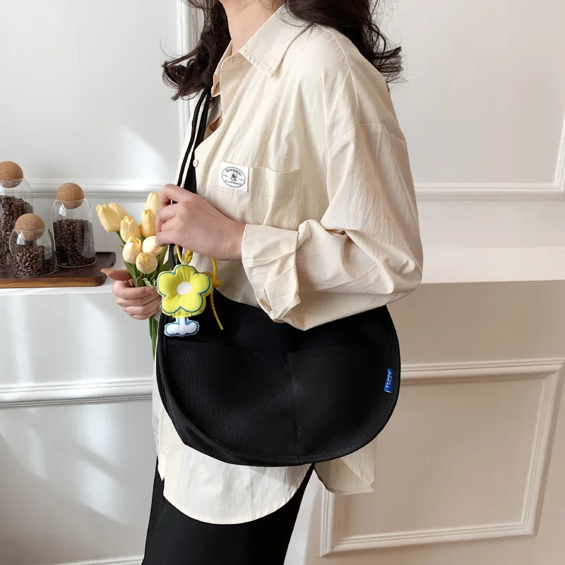 New solid color women's chest bag large capacity travel design belt bag women's new straddle large capacity canvas bag