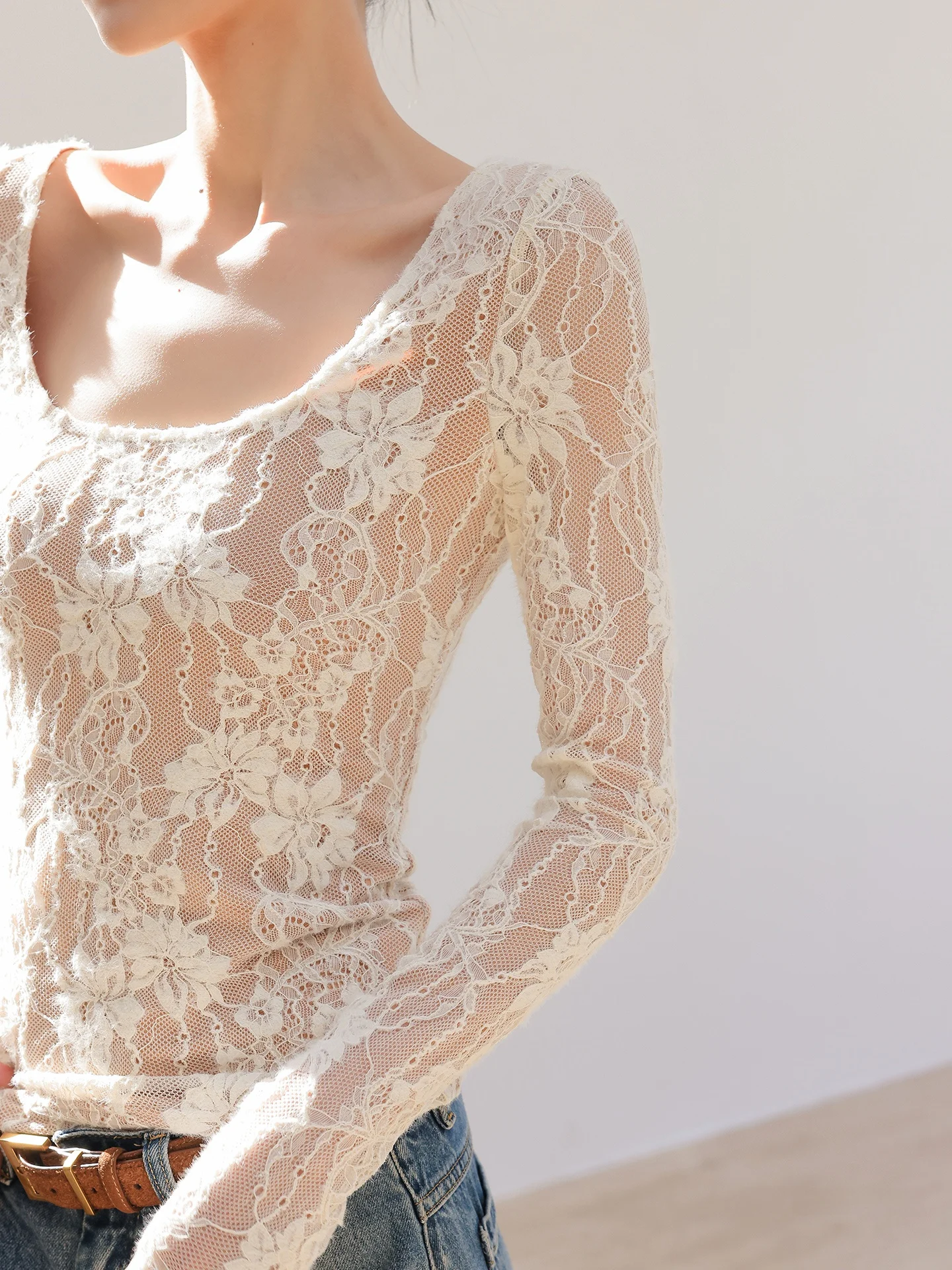 

JWUNIQUE Белая кружевная двухслойная футболка с длинным рукавом и U-образным вырезом, сексуальная облегающая футболка для женщин, шелковая футболка Moon Kiss Cloud