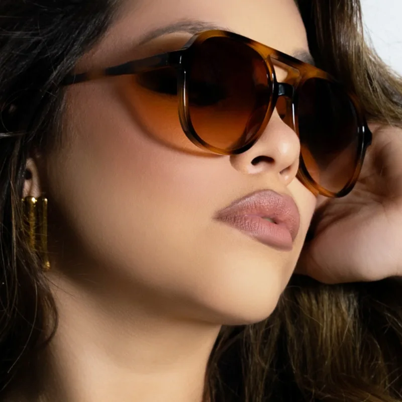 

Retro Double Beam Toad Mirror New Pilot Sunglasses Fashionable and Versatile Men's and Women's UV Resistant Driving Sunglasses