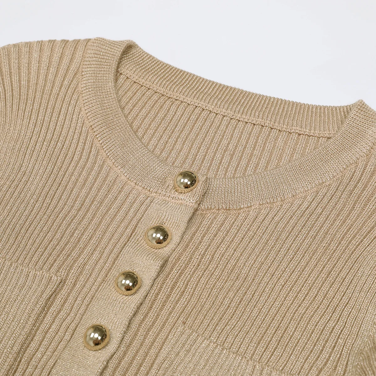 Conjuntos elegantes de punto de 2 piezas con cuello redondo y botones de Metal, Top de manga corta y faldas elásticas, trajes informales de verano para mujer