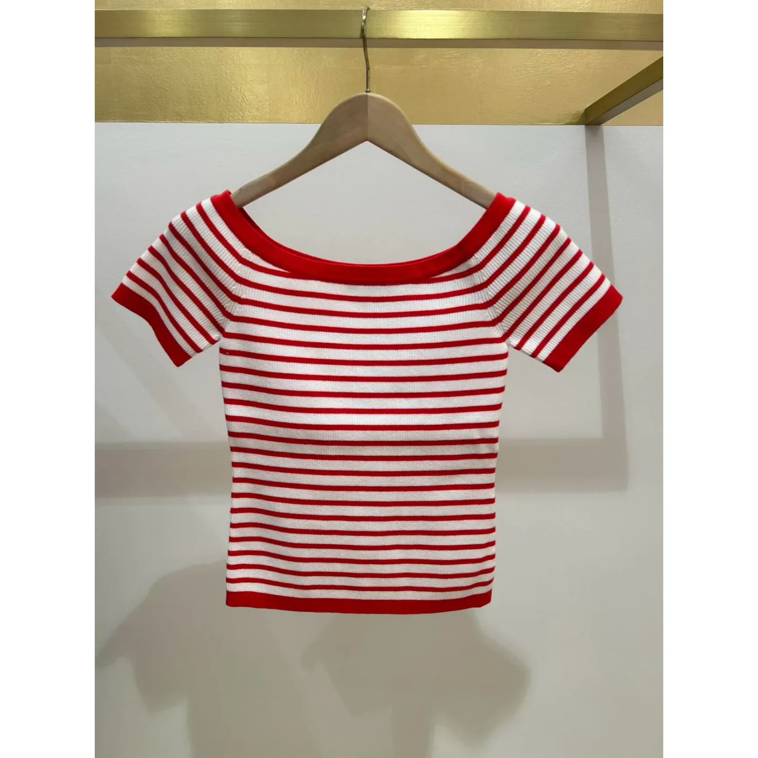 

Heidd M Home Early Spring 2026 Red Striped Slim Fit ort Sve Knitwear Cheeky Anti Aging Faionable Polyester Fiber Women...