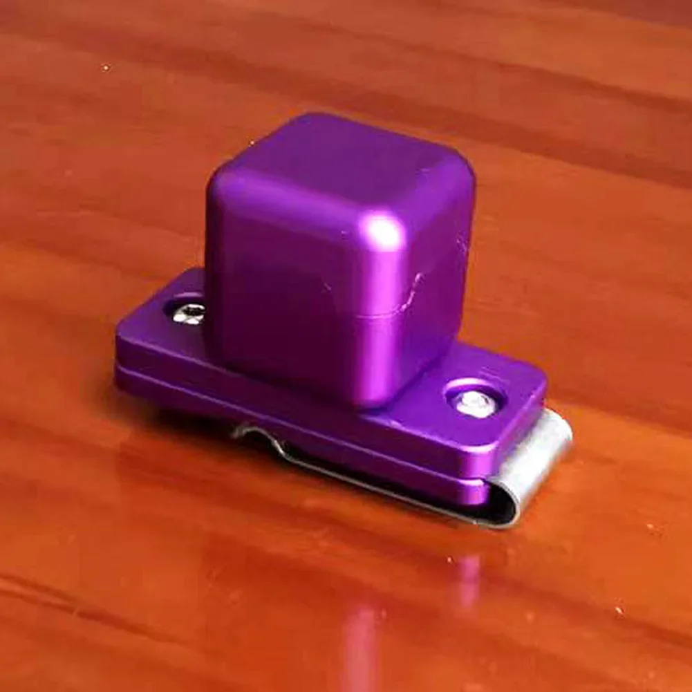 Compact Aluminum Chalk Carrier For Pool With 30mm Cube Form Factor And Integrated Belt Clip For Convenient Carrying