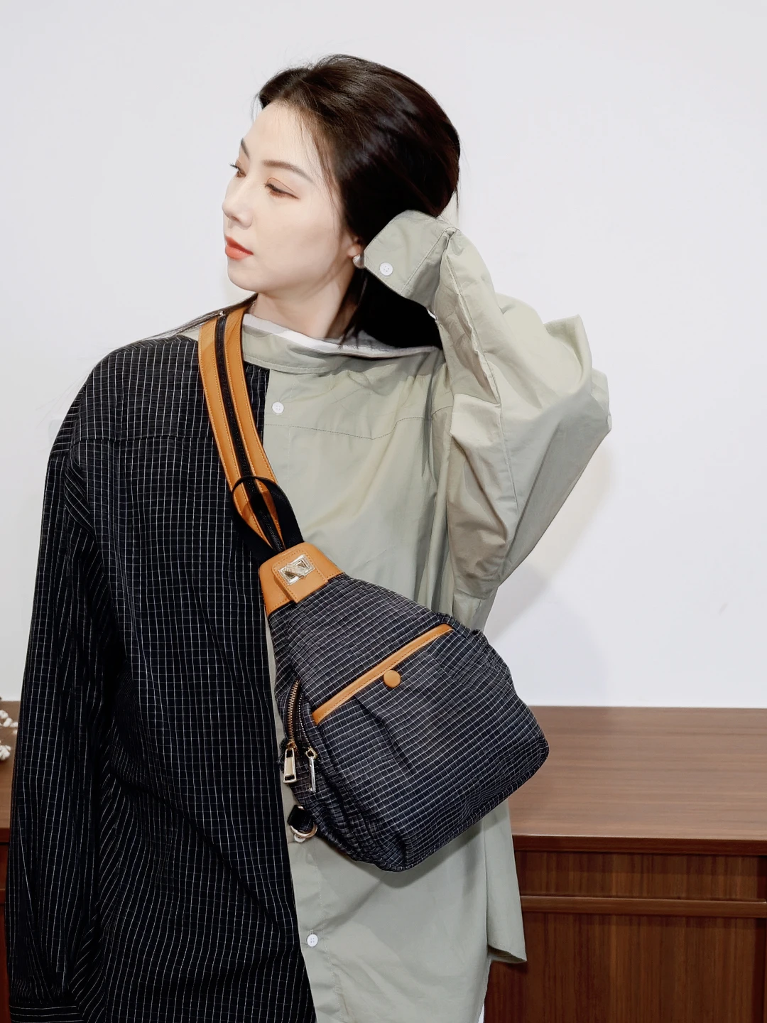 sac-a-dos-en-nylon-impermeable-design-original-multifonctionnel-sac-de-poitrine-petit-sac-a-bandouliere-double-pour-les-trajets-quotidiens