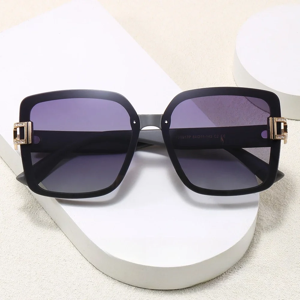 

‌2025 Retro Square Sunglasses‌ - UV Protection Oversized Frame for Women, Fashionable Influencer Style Shades