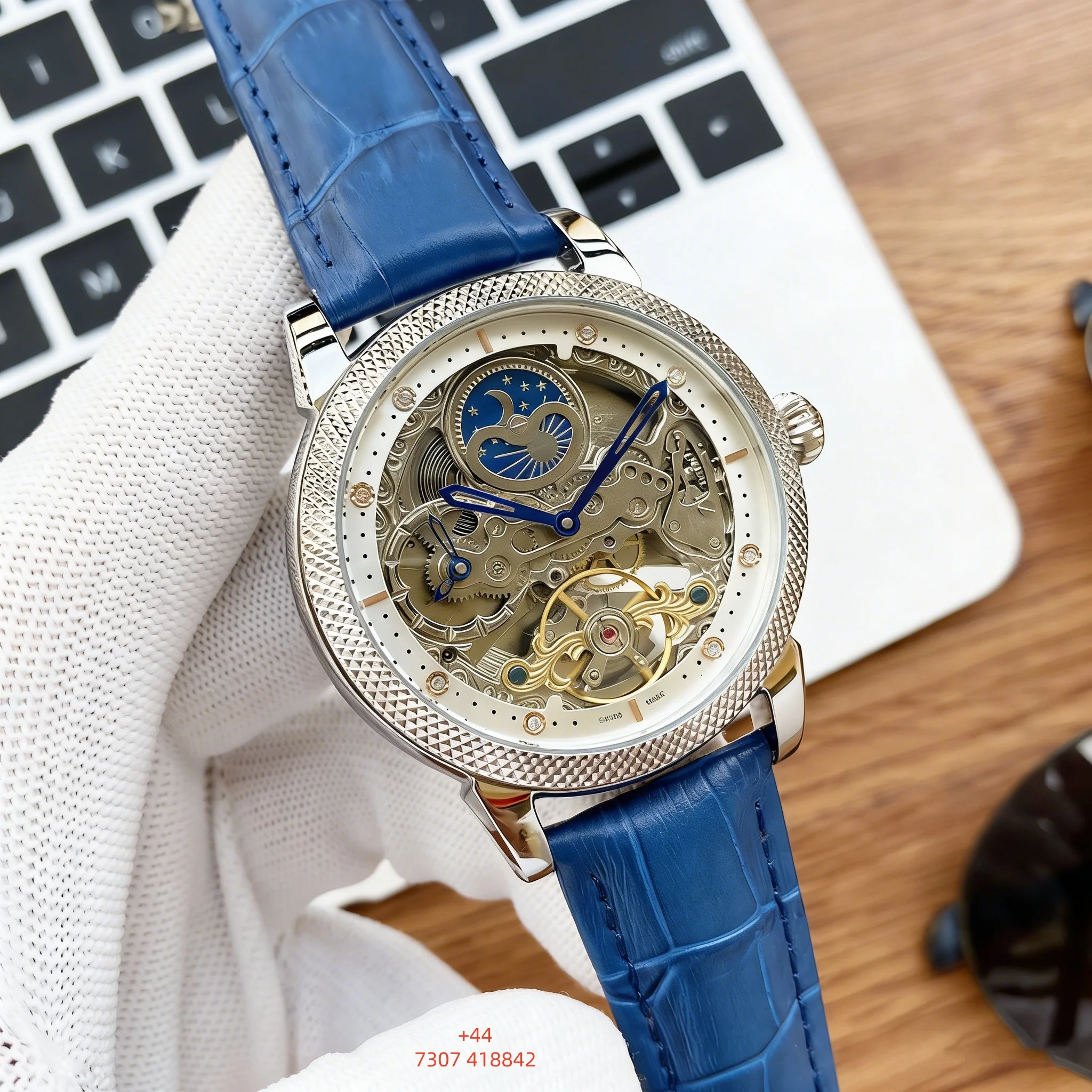 

Мужские часы класса люкс на заказ, 43 мм, сапфировое стекло, ремешок из импортной телячьей кожи, импортный полностью автоматический механический механизм.