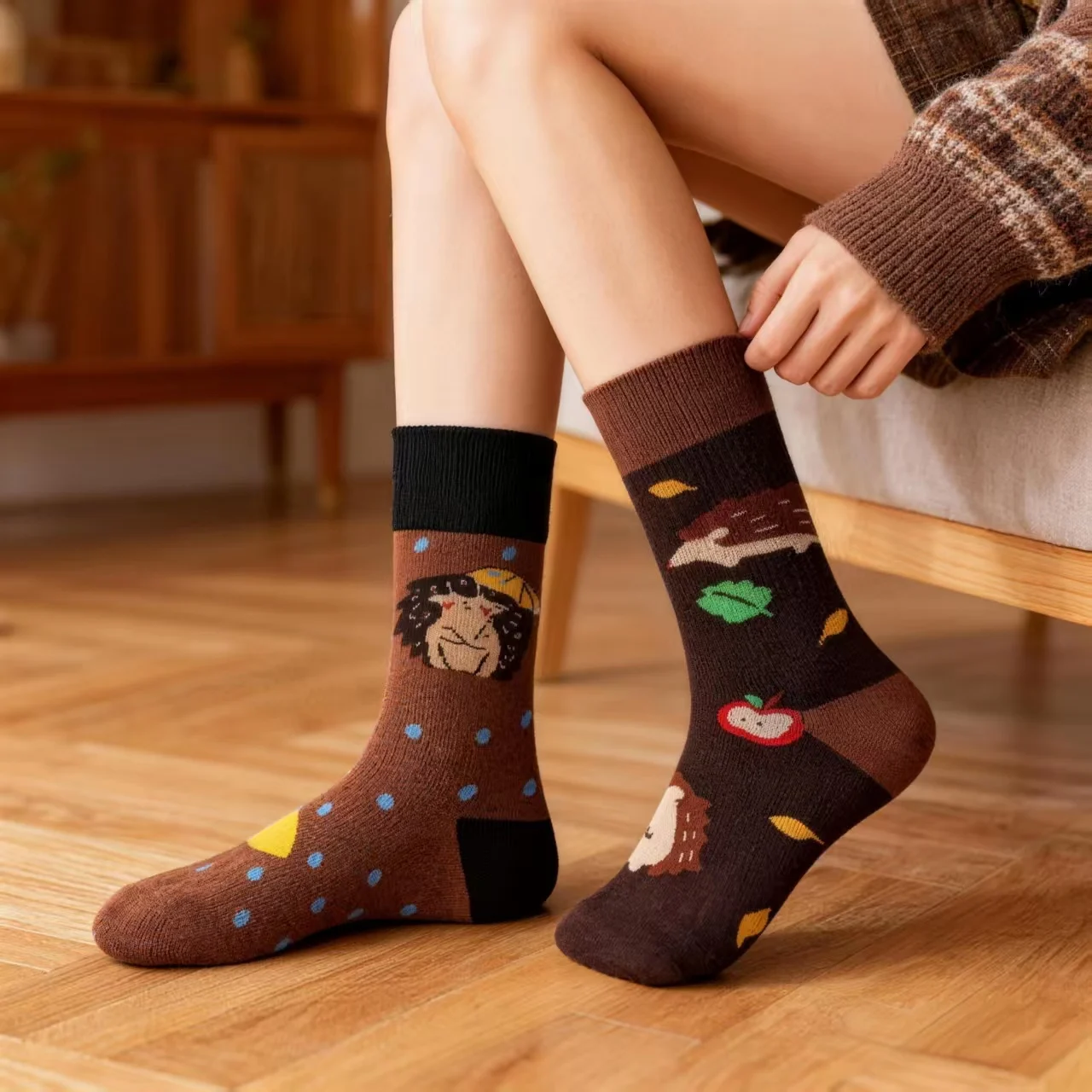 Original New Design Cute Hedgehog Cotton AB Trend Crew Socks Unisex Funny Cartoon Irregular Socks Women Men Couple Long Socks
