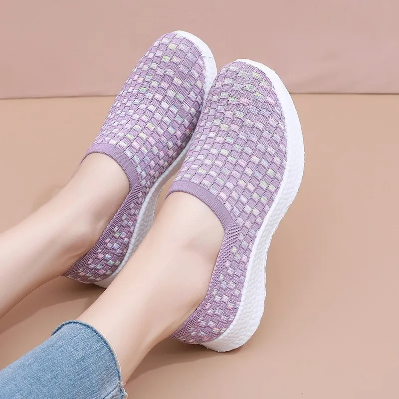 Breathable spring autumn women's single shoes leisure sports net surface non-slip cloth shoes walking shoes loafes C1227