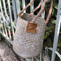 Lightweight Seagrass Handmade Basket Flower Pot Stylish Storage Box Laundry Organizer
