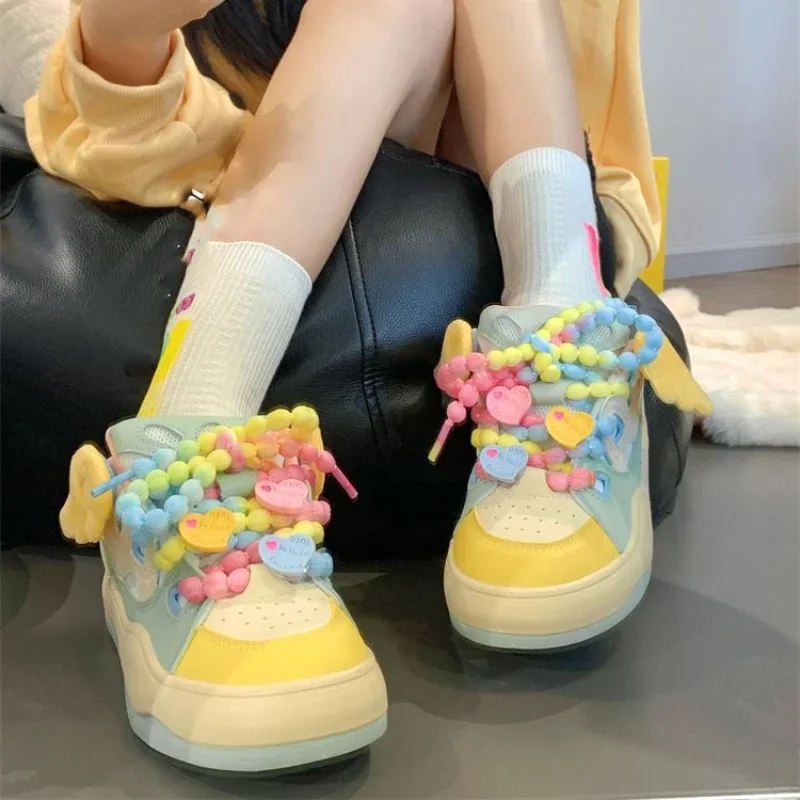 Sanrio Dopamine Candy Wings Wear Board Ins studente stagione di apertura coppia Casual scarpe bianche accessori per bambole piattaforma