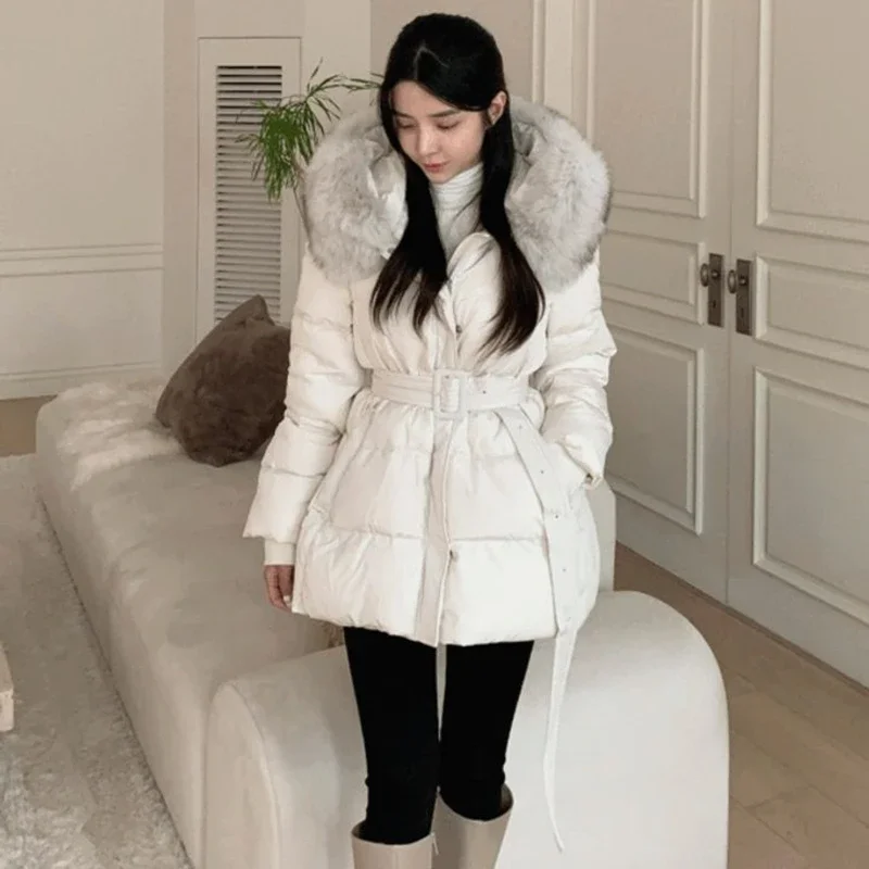 

2024 Women's Winter Fashion Fox Fur Collar Hooded Coats Female Thick White Duck Down Jackets Ladies Slim Warm Overcoats Q775