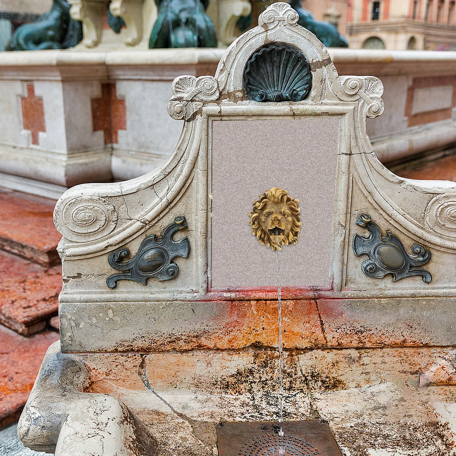 

Wall Mounted Lion Head Water Fountain Nozzle Decorative Garden Spitter Resin Outdoor Pond Sprayer for Patio Backyard