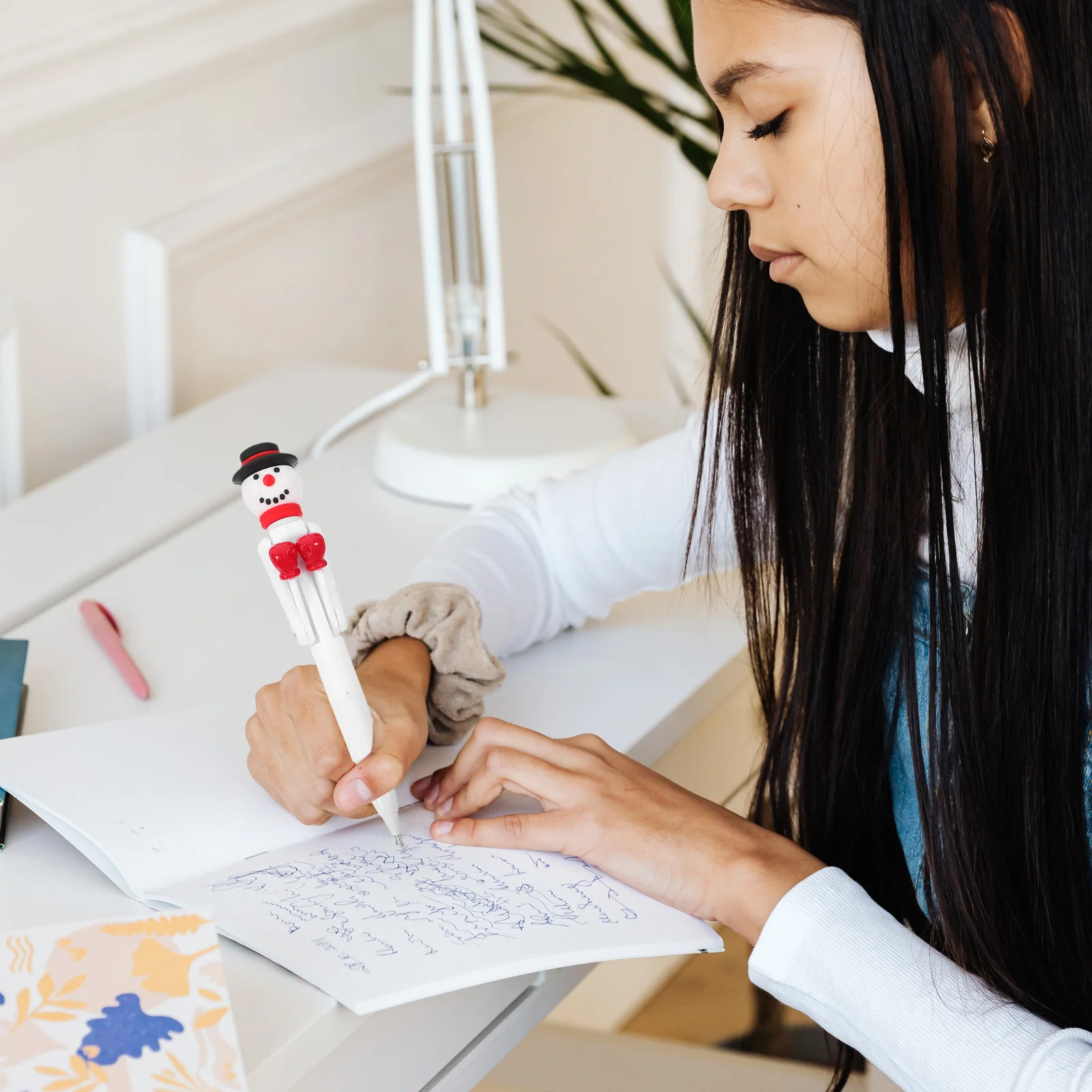 

Boxing Ballpoint Pen Christmas Robot Punching Arm Crisp Button Novelty Pen Holiday Stationery for Teens Adults Smooth Writing