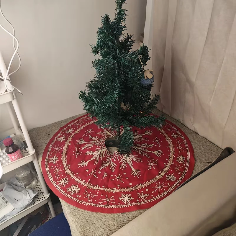Christmas Tree Skirt, Red Background with Golden Snowflake 2D Print, Christmas Mat, Tree Stand Cover for Holiday Party Decor